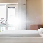 Weitzer - Centre Of 4* Graz