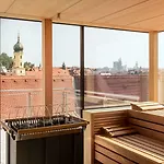 Weitzer - Centre Of Hotel