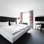 Hotel Weitzer - Centre Of