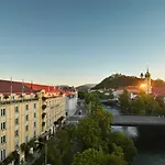 Hotel Weitzer - Centre Of