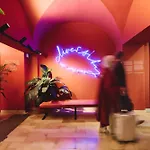 호텔 Weitzer - Centre Of
