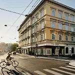 Weitzer - Centre Of Graz