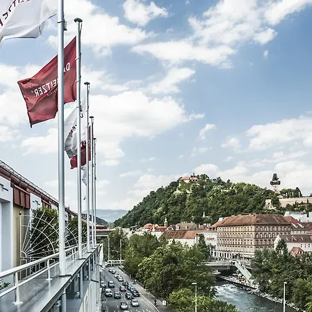 Weitzer - Centre Of Otel 4*