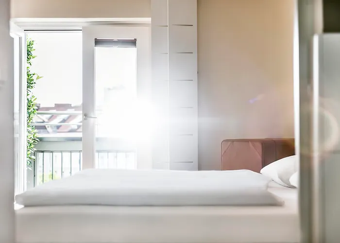 Weitzer - Centre Of 4* Graz