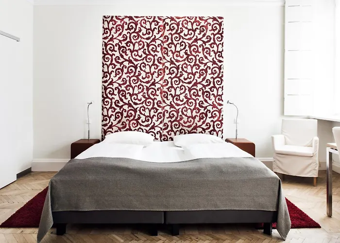 Weitzer - Centre Of 4* Graz