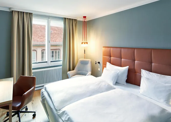 Hotel Weitzer - Centre Of 4*