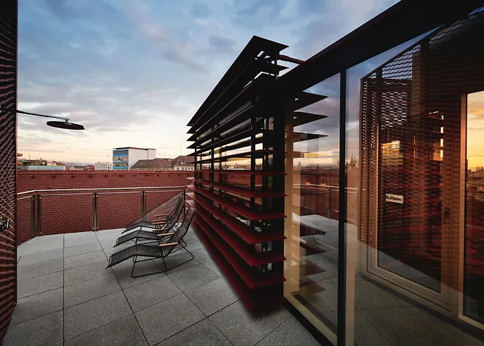 Weitzer - Centre Of Hotel 4*