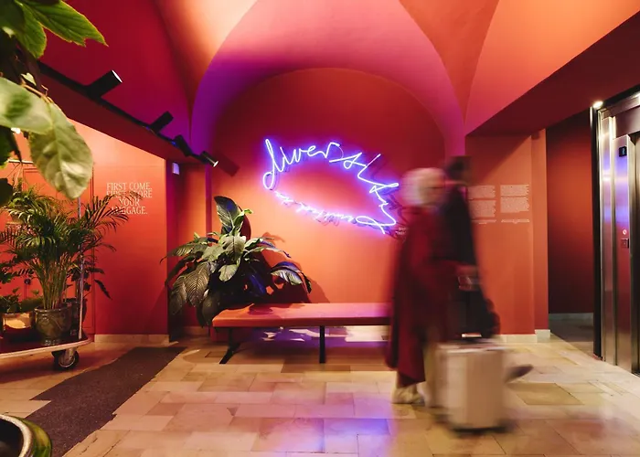 Hotel Weitzer - Centre Of